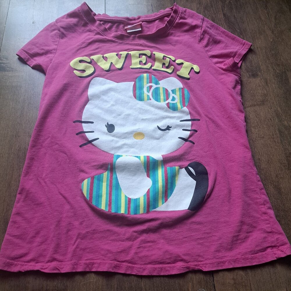 Hello Kitty adult tee t-shirt women small pink cotton